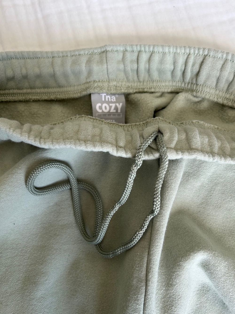 Aritzia TNA Cozy Fleece MEGA - Picture 5 of 5